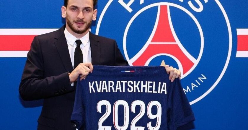 Son dakika spor haberleri | PSG, Khvicha Kvaratskhelia’nın transferini tamamladı