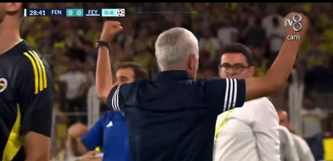 Fenerbahce Feyenoord Maç Skandal Kararı Hakemden! Düdüğü ağzına aldı, ama oyunu eliyle tersine verdi ... Mourinho Edge 2'de delirdi.