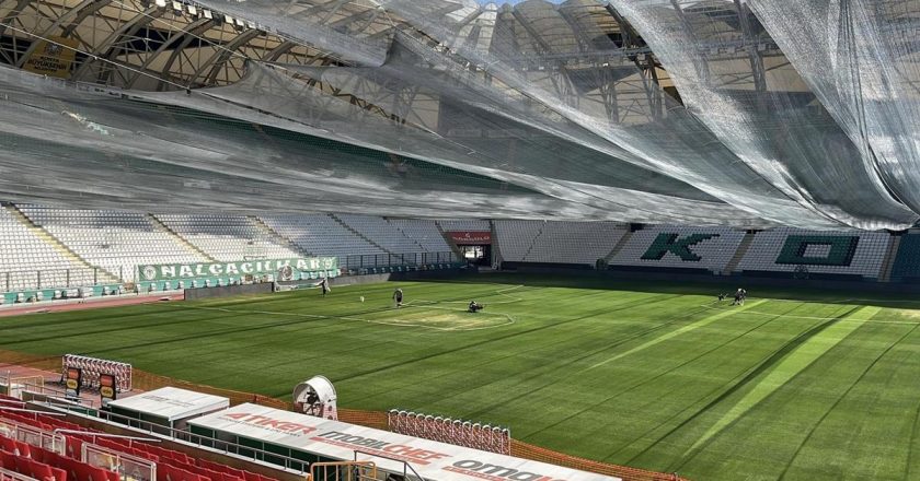 Kemonor stadyumunu yenilemeye devam ediyor