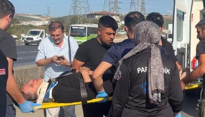 Araba Kocaeli’de araba traktörüyle çarpıştı.