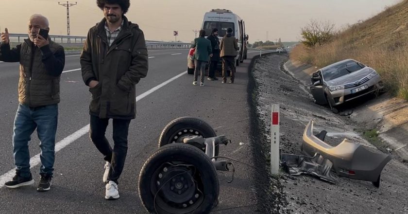 Yanlış yöne gidip kazaya karışan sürücü: “Bu yol bir yere gidiyor ama nereye bilmiyorum.”